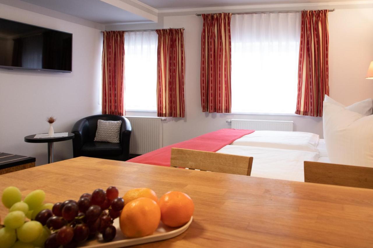 Hotel Zur Kulturweberei Finsterwalde Bagian luar foto